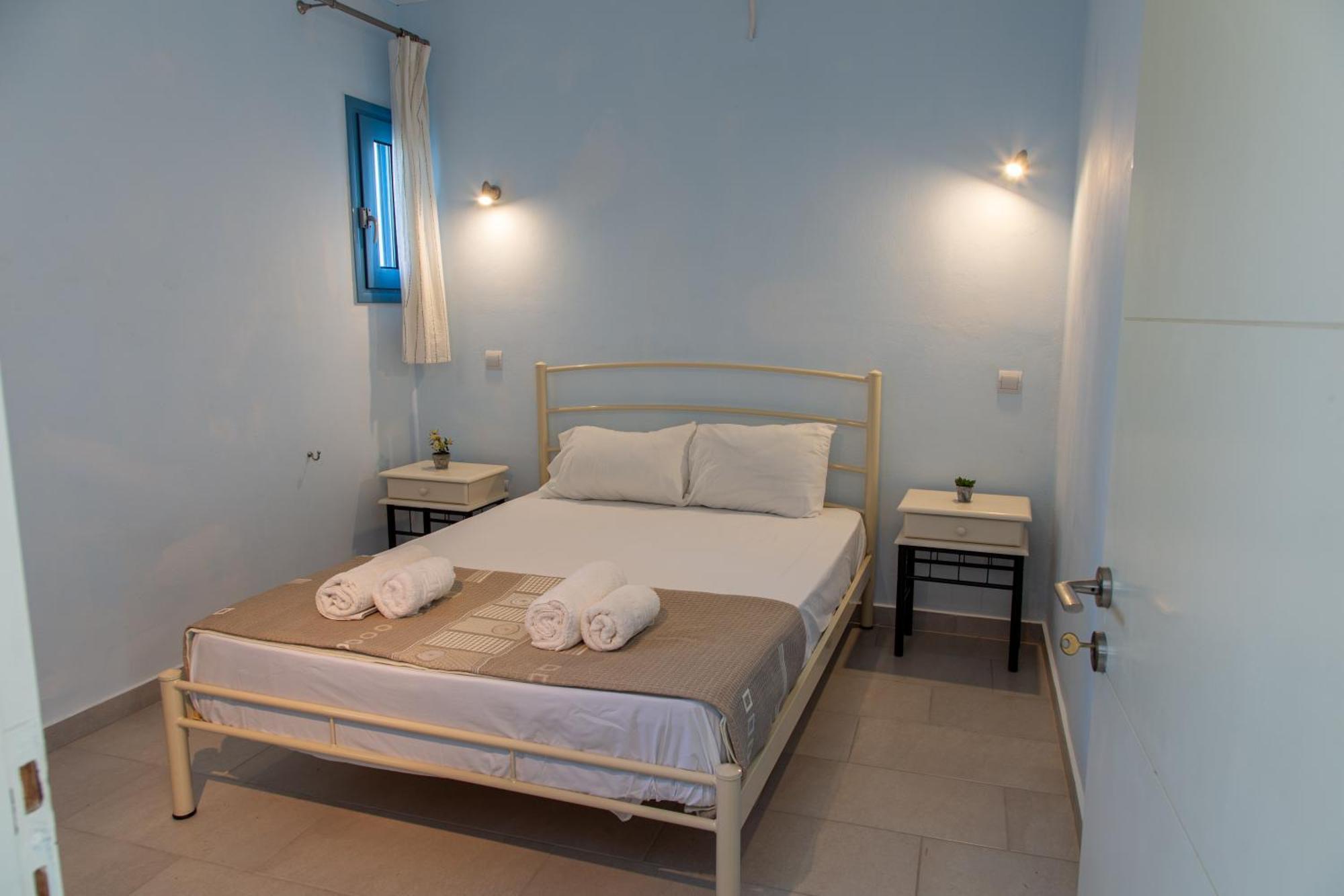 Romanos XI Xi Beach Екстер'єр фото